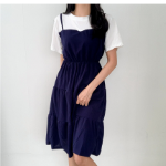 Платье с короткими рукавами и плиссировкой