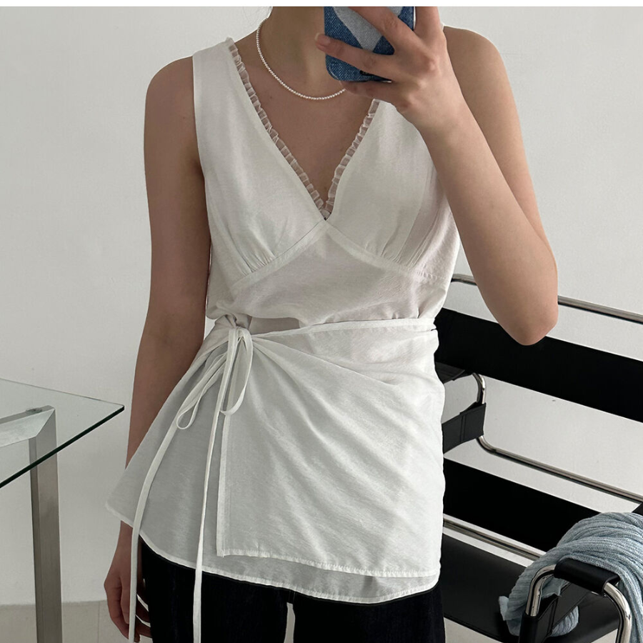 Кружевное платье-бюстье с юбкой в романтичном стиле