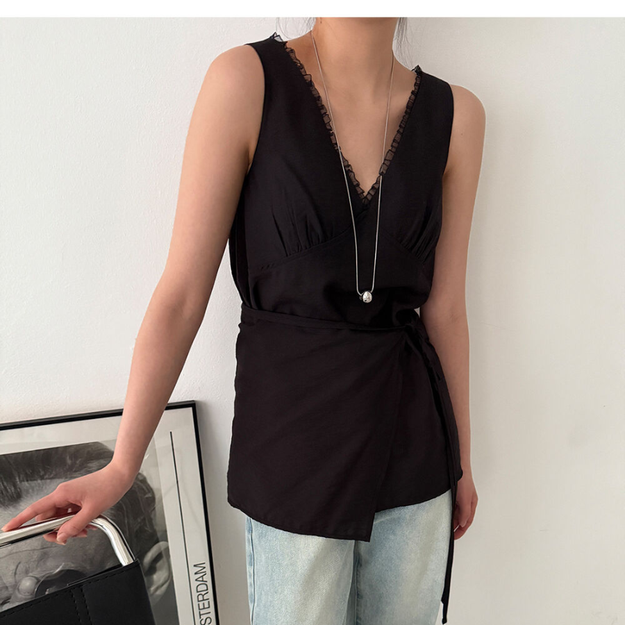 Кружевное платье-бюстье с юбкой в романтичном стиле