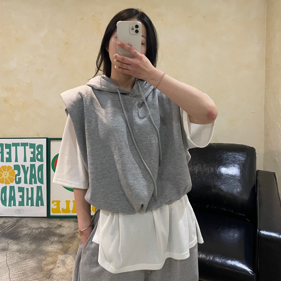 Pad Crop Hooded Waist-String Vest