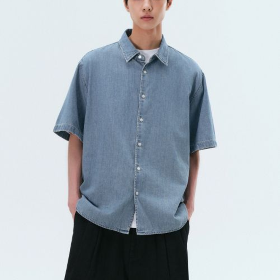 Relaxed Short Sleeve Denim Shirt [Light Indigo]