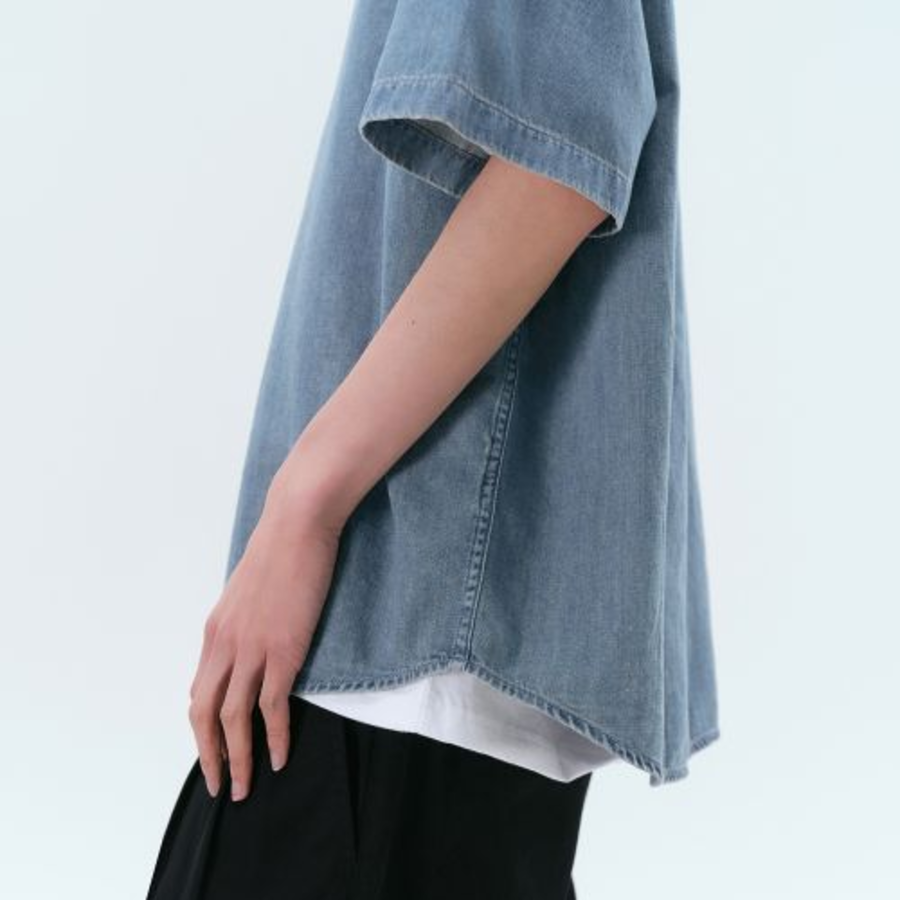 Relaxed Short Sleeve Denim Shirt [Light Indigo]