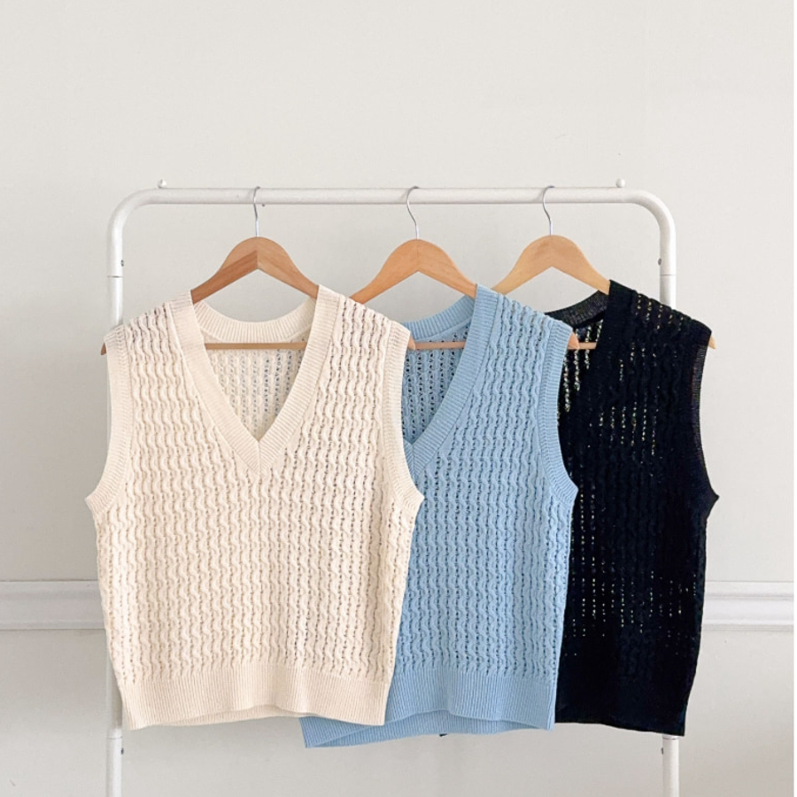 V-Neck Cotton Cable Knit Vest