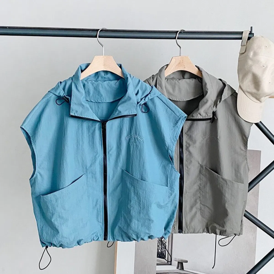 Nylon Summer Zip-Up Crop Vest