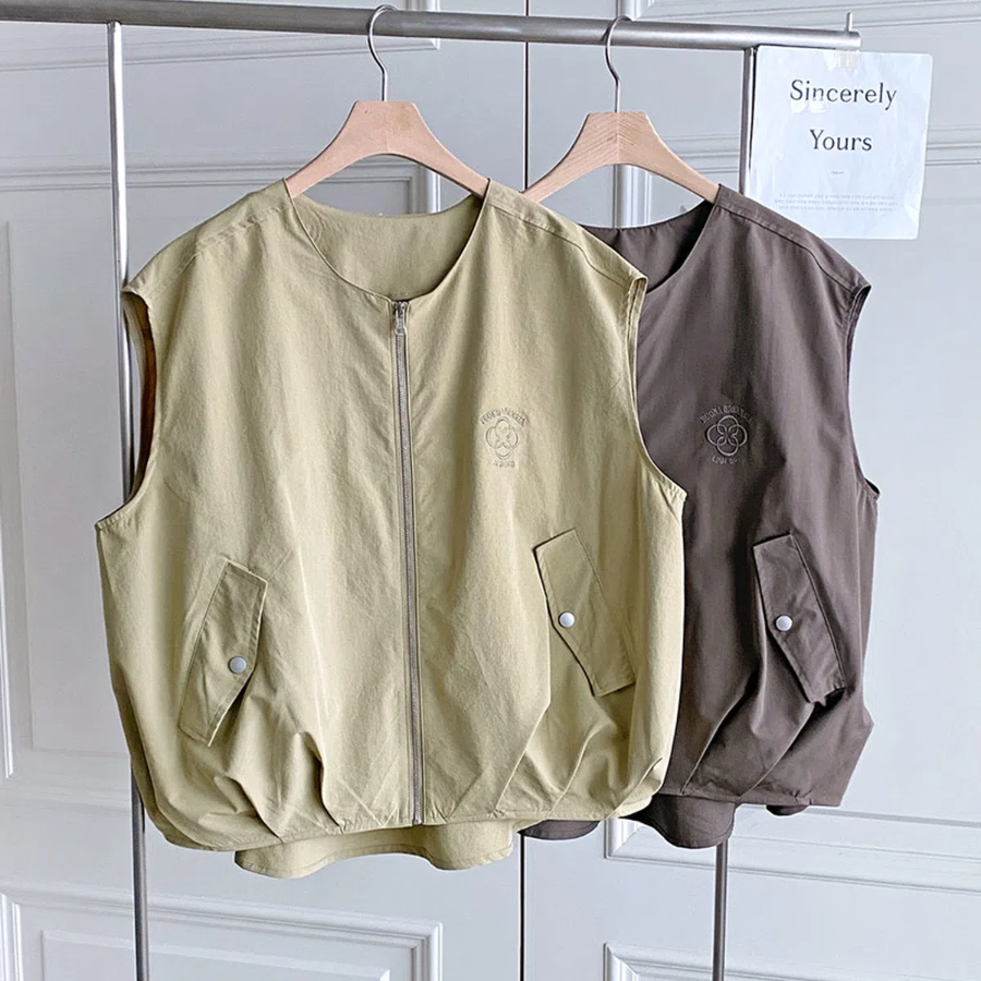 Golf Casual Zip-Up Embroidered Vest