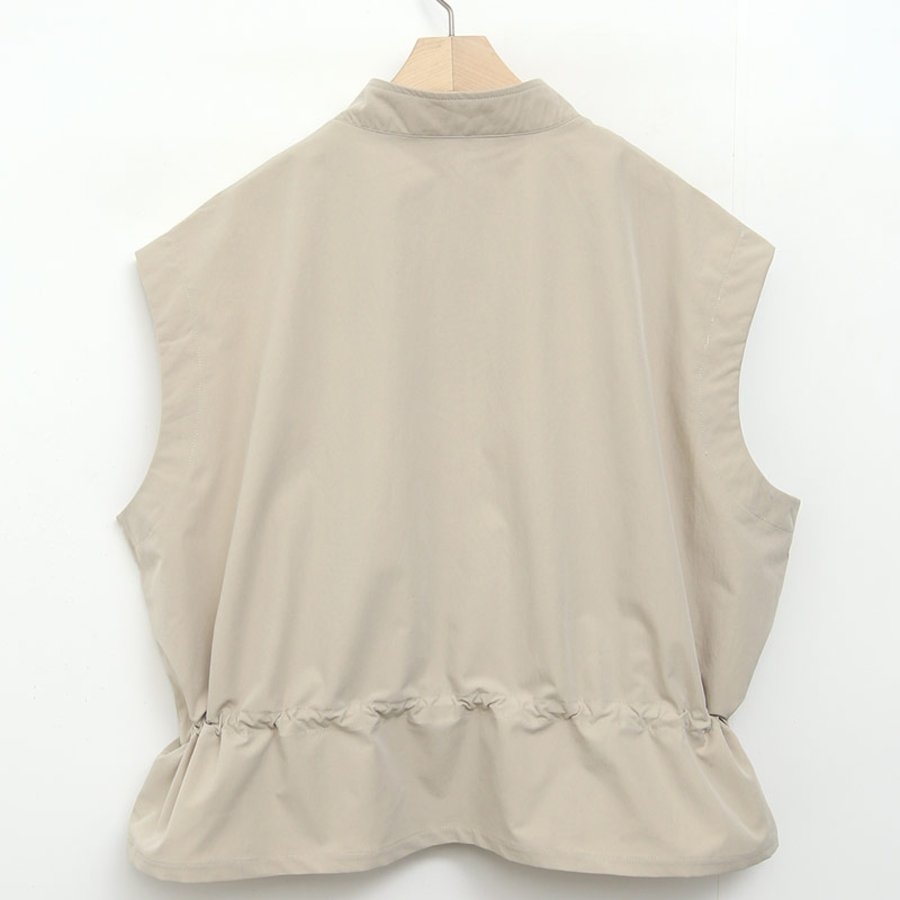 100% Nylon Undershiring Zip-Up Vest