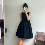 Платье-миди без рукавов с анорак-дизайном и вырезом “лодочка”