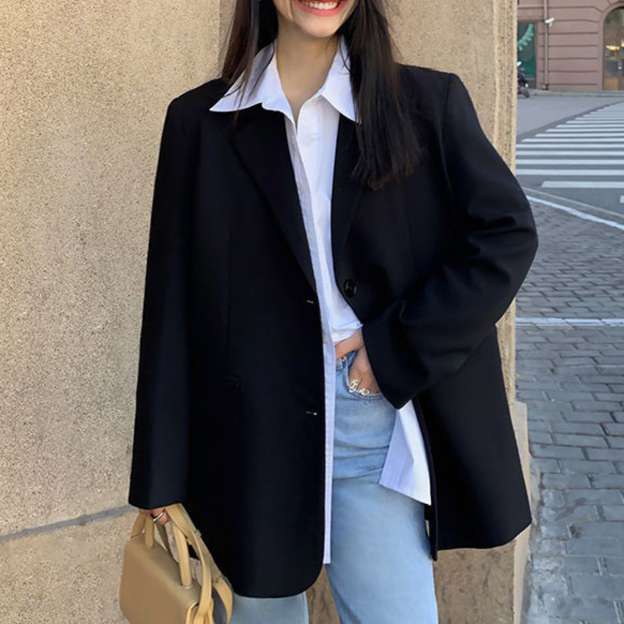 Diagonal Back-Slit Semi Jacket