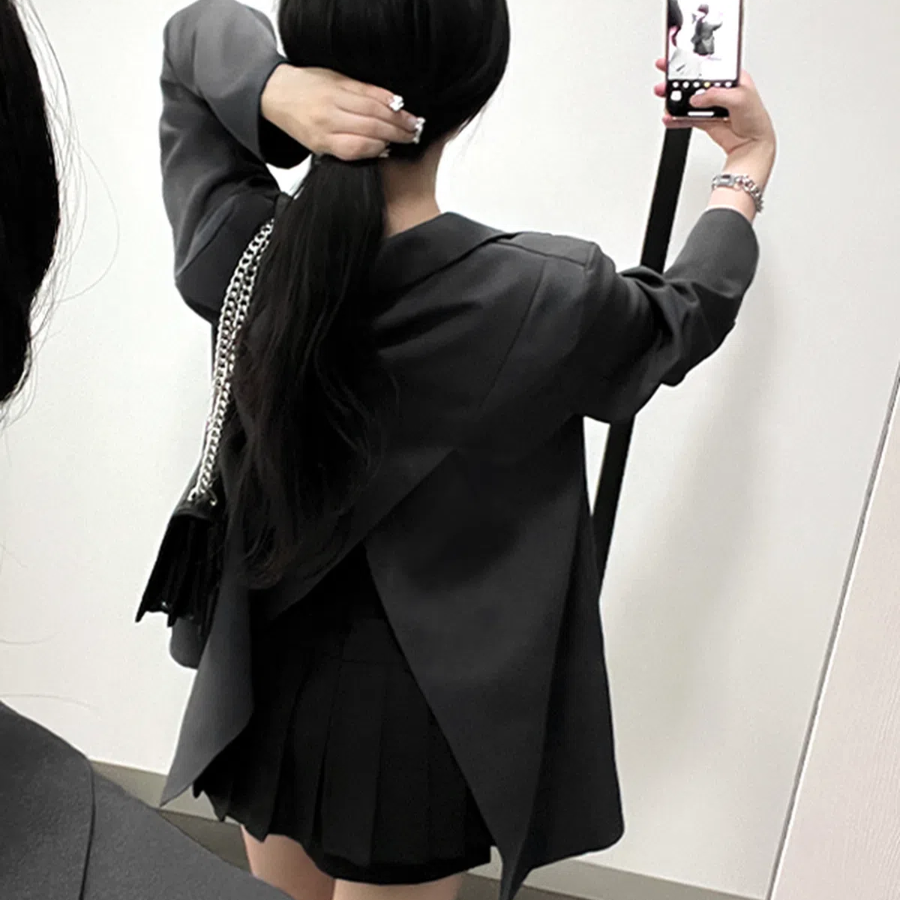 Diagonal Back-Slit Semi Jacket