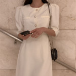 Твидовое длинное платье A-силуэта с жемчужными пуговицами и пышными рукавами “Анар”