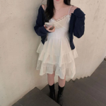 Хлопковое асимметричное миди-платье с кружевом и каскадными оборками