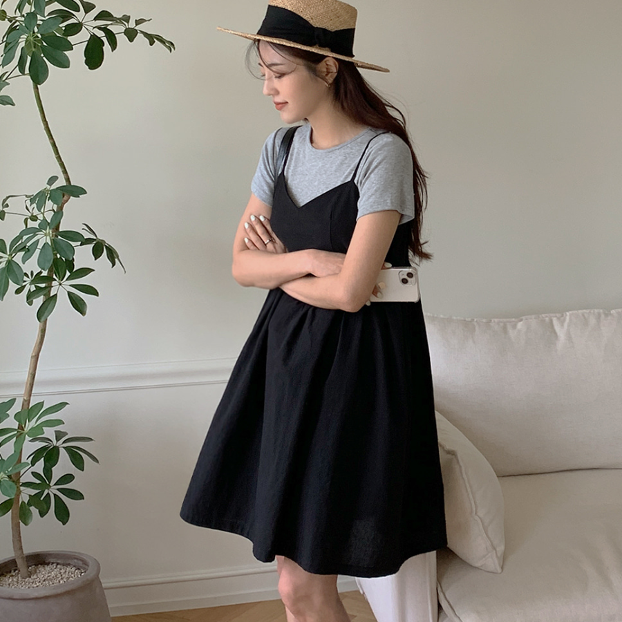 Льняной сарафан на тонких бретелях