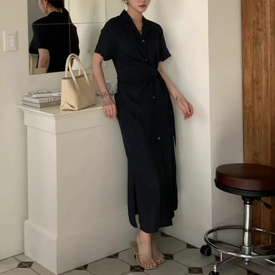 Минималистичное платье с запахом для торжественных случаев