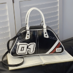 Racer 01 Tote Bag — спортивная мини-сумка в городском стиле для активной и стильной жизни