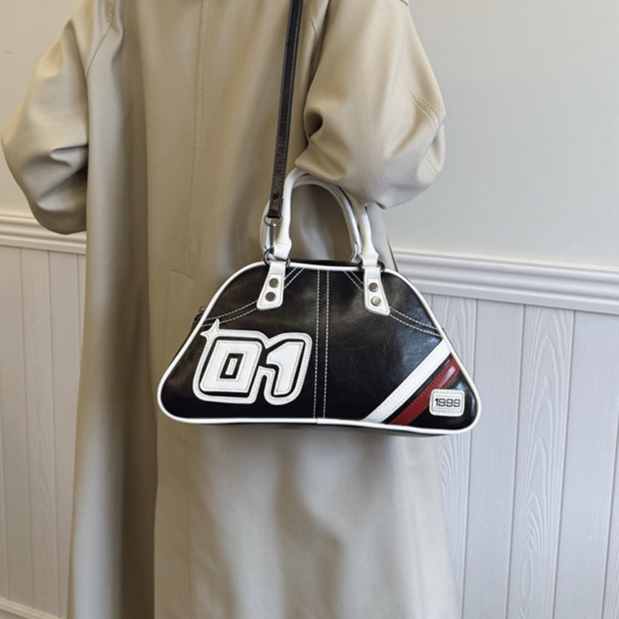 Racer 01 Tote Bag — спортивная мини-сумка в городском стиле для активной и стильной жизни