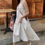 Облегающее хлопковое платье с карманами и бюстье