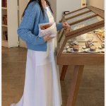 Облегающее хлопковое платье с карманами и бюстье