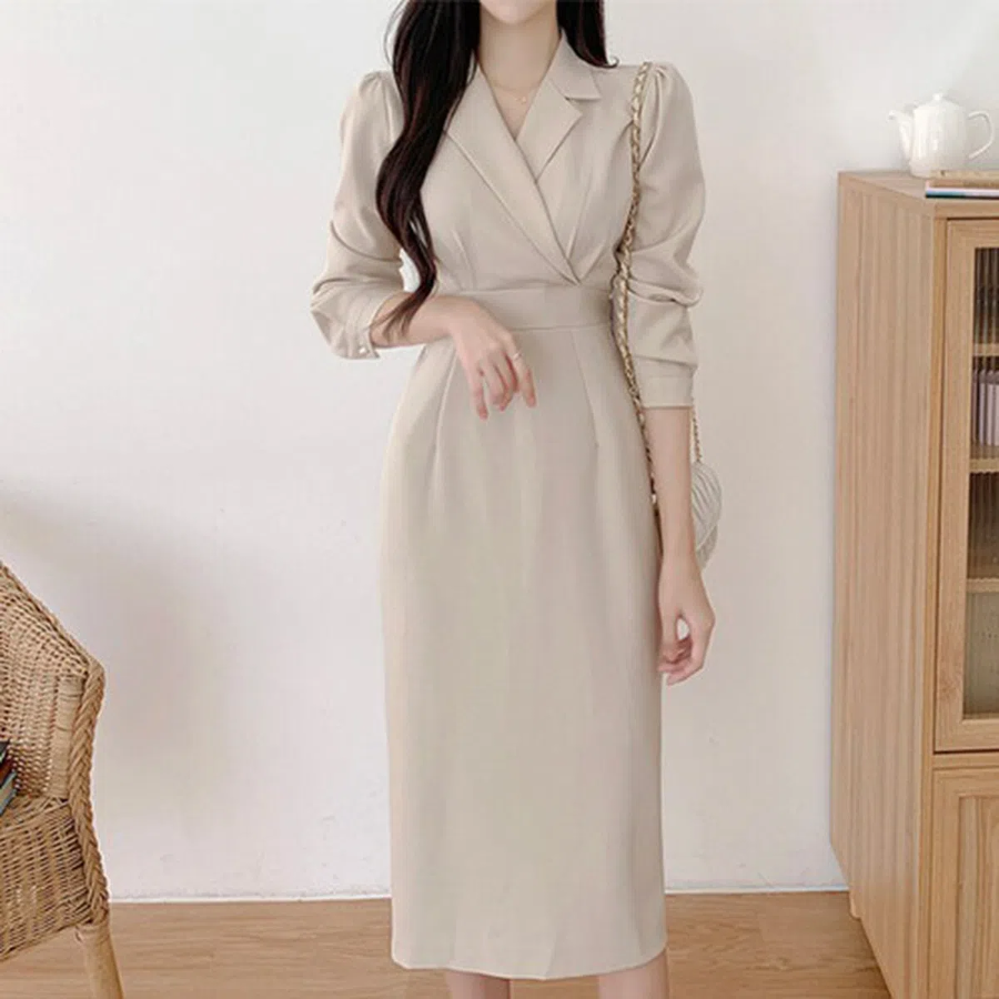 Универсальное платье длины миди для создания ярких образов