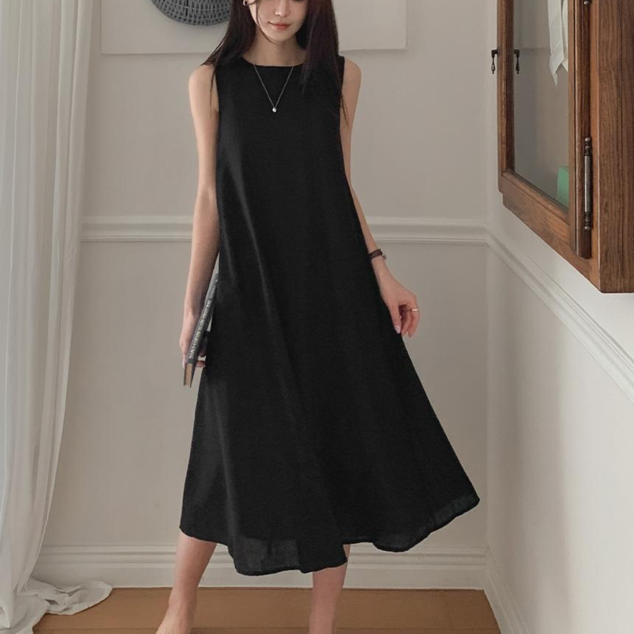 Льняное миди-платье для отпуска в тёплых странах