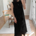 Льняное миди-платье для отпуска в тёплых странах