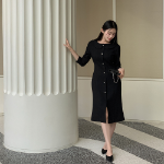 Твидовое платье в клетку с жемчужными пуговицами