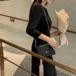 Твидовое платье в клетку с жемчужными пуговицами