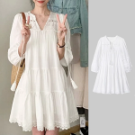 Свободное мини-платье с кружевом и объемными рукавами