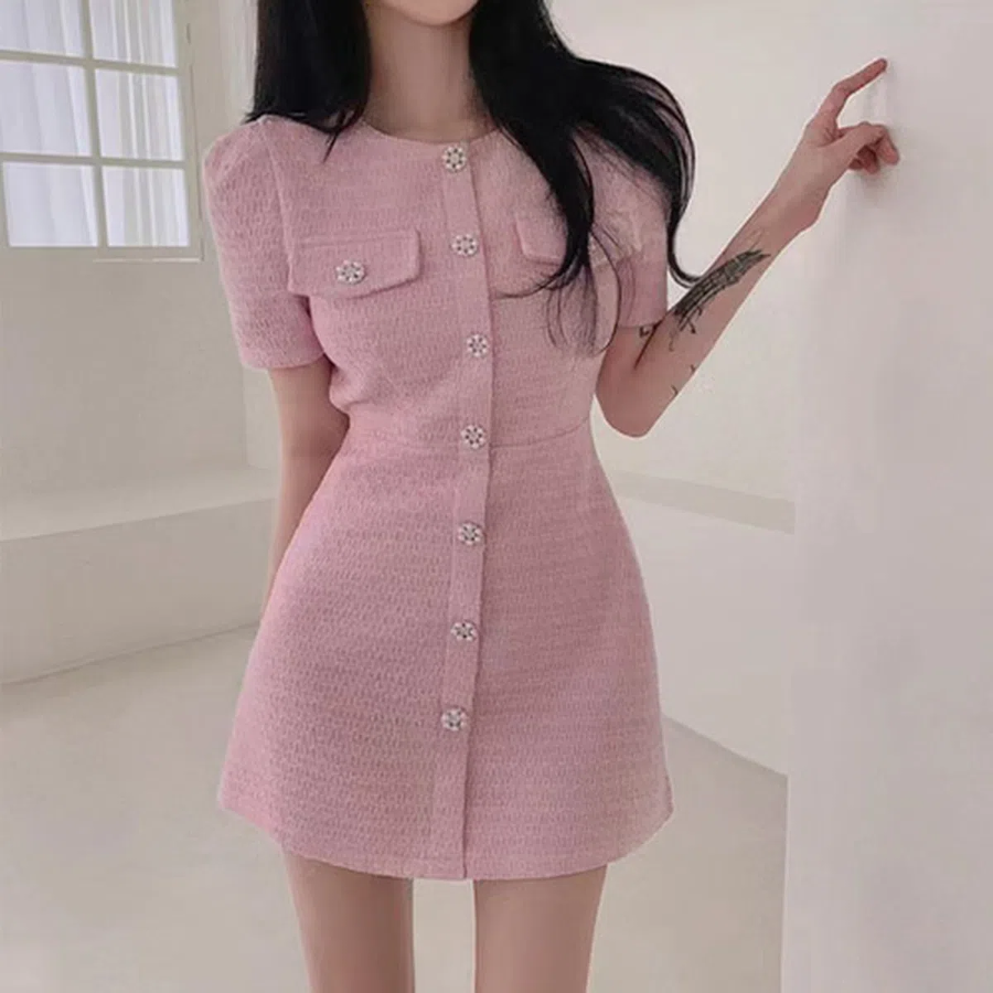 Твидовое платье с короткими рукавами