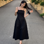 Летнее платье-бюстье с пинтами