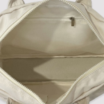 Daily Square Nylon Tote — лёгкая и практичная сумка на каждый день в урбанистичном стиле