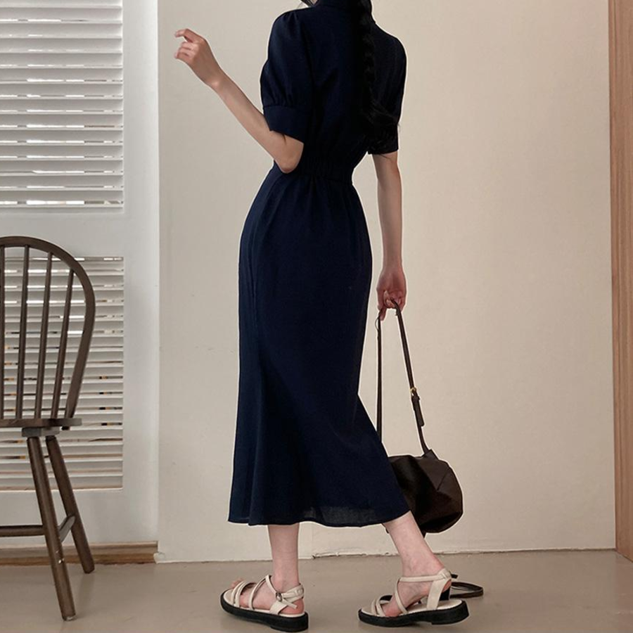 Платье-макси с воротником, короткими рукавами и юбкой «русалка»