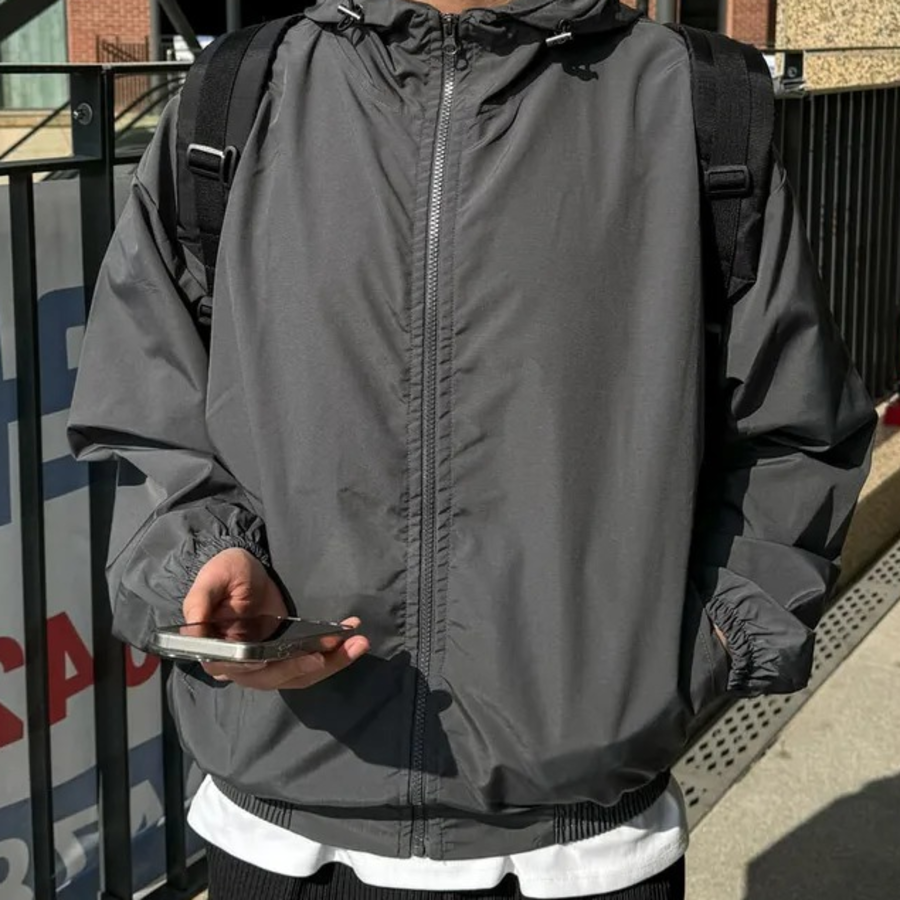 Seasonal Essential Hooded Windbreaker – Lightweight Hooded Jacket