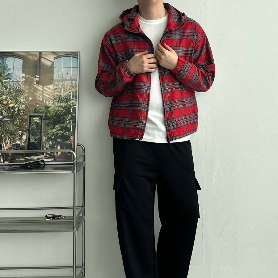 Hooded Windbreaker – Fall Check Pattern Jacket