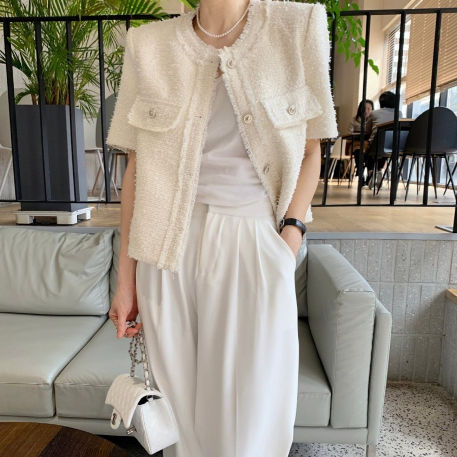 Short-Sleeve No-Collar Tweed Jacket