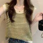 PERIEM NIC – Loose Fit Round Neck Punching Knit Vest