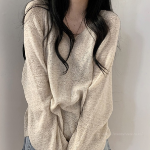 Babiane –  V-Neck Balloon Sleeve Knit Tee