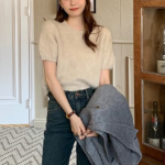 Zelenian – трикотажный  Puff Sleeve Pastel Knit Tee