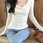 VIF –  Slimfit Drape V-Neck Knit