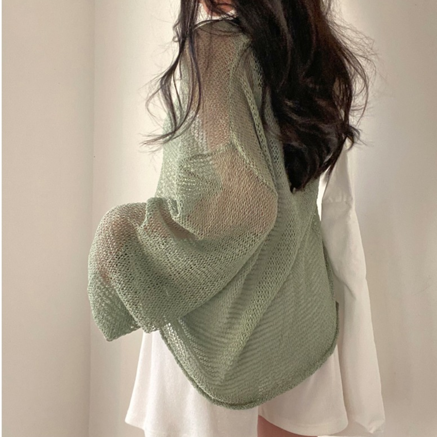 ROUND PUNCHING – Oversized See-Through Mesh Knit Tee