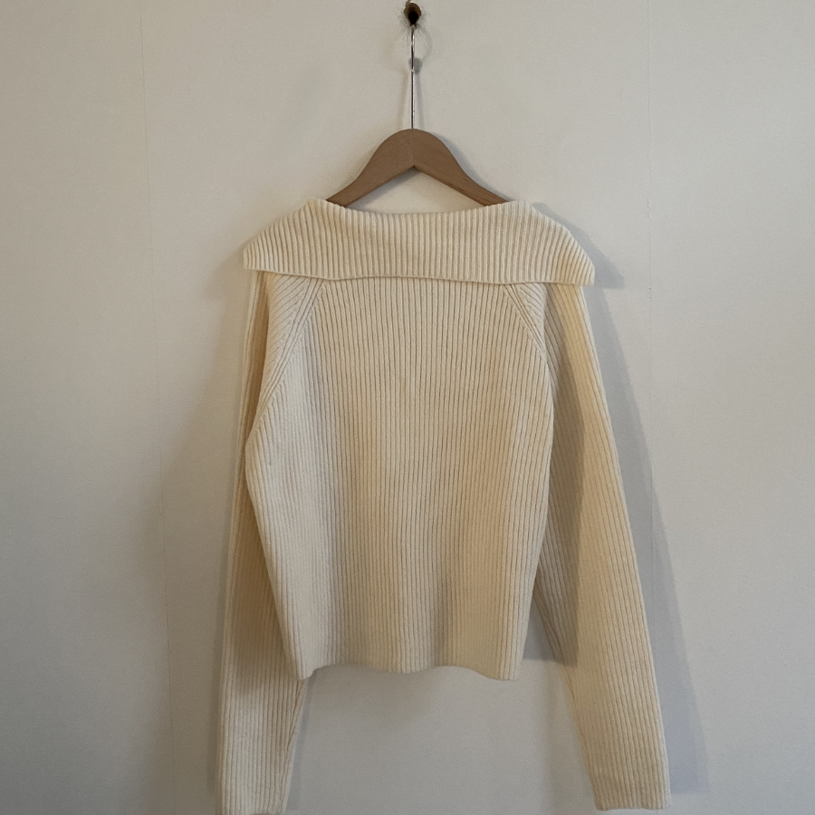 SAILOR – Open Collar Ribbed Knit