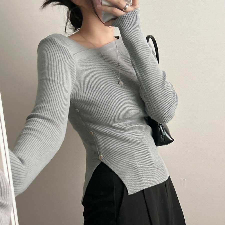 Mongeurami – свитер Side-Slit Button Slim Knit Sweater