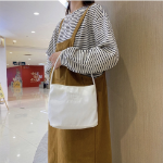 Belena Mini Eco Tote — компактная и лёгкая сумка для минималистичных образов