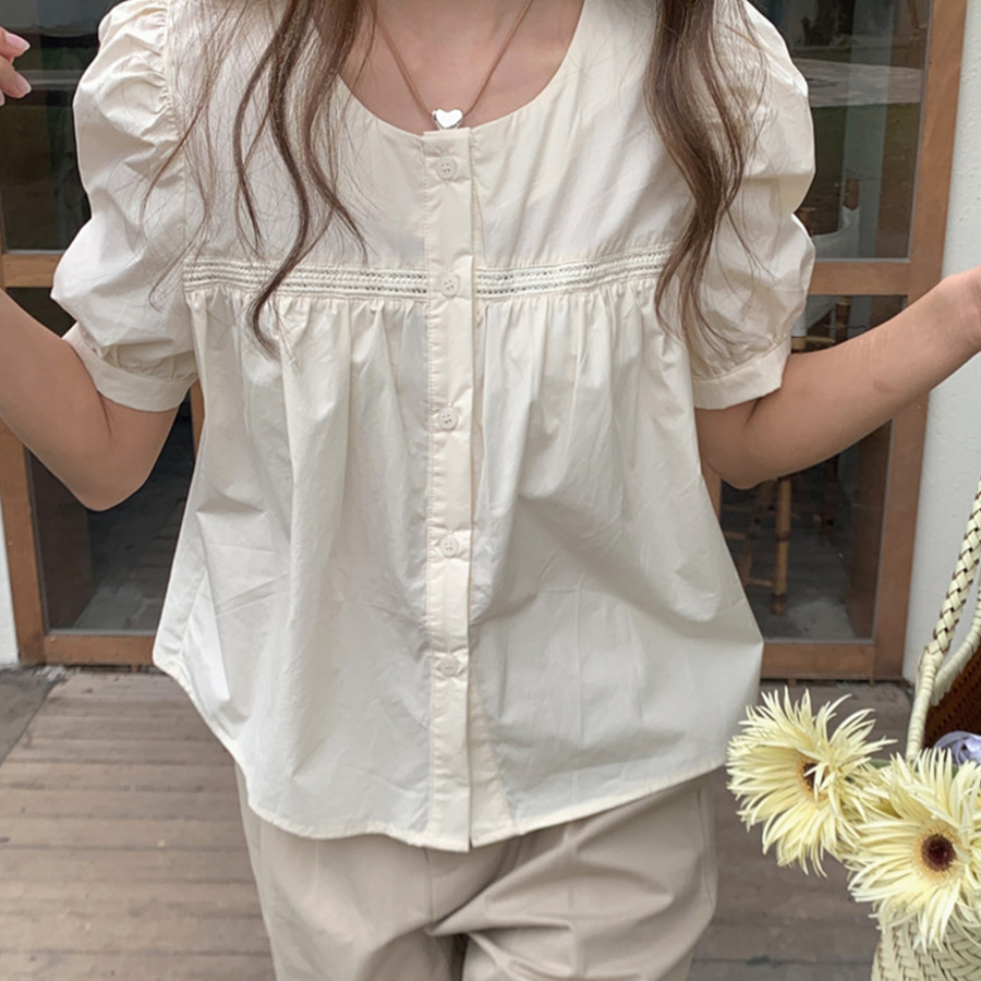 Alena – блузка Puff Button Blouse
