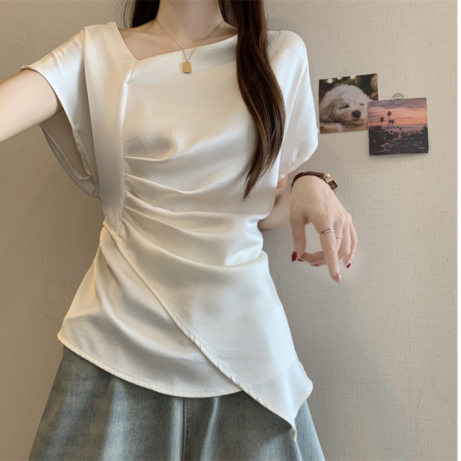 Feminine – блузка Draped Blouse