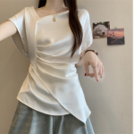 Feminine – блузка Draped Blouse