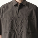 City Leisure Lightweight Nylon Oversized Short Sleeve Shirt [Mud Grey]