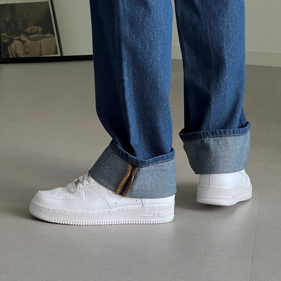 Motion 2-Color Roll-Up Denim Pants