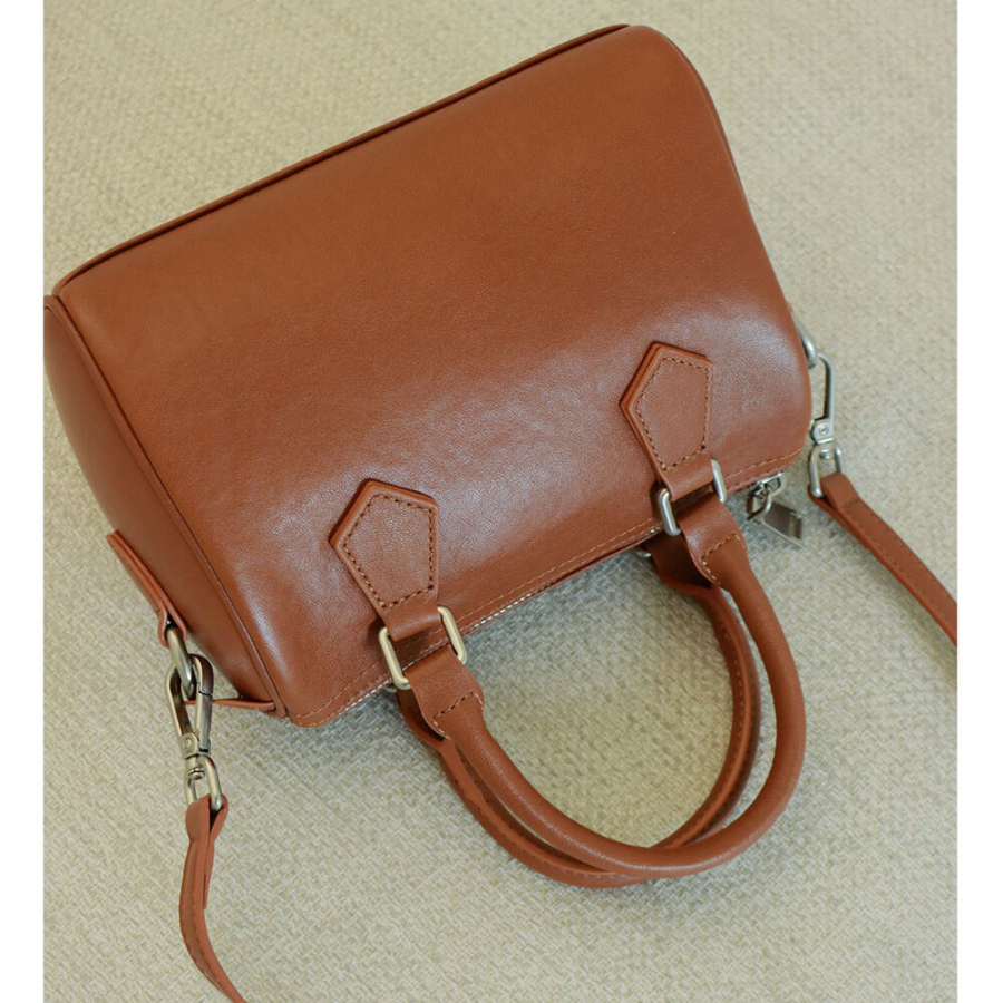 Noiré Mini Boston Bag — изысканная мини-сумка из натуральной кожи