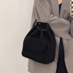 Dublin Silver Chain Bucket Bag — эффектная сумка в стиле городского шика