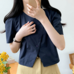 Sasan – блузка V-Neck Short Sleeve Crop Blouse